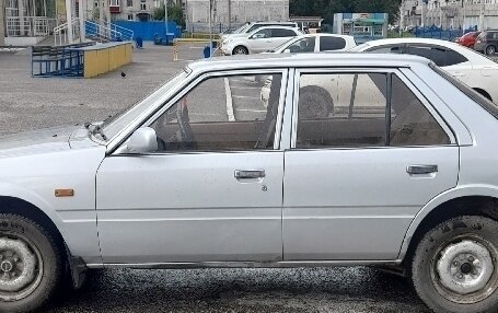 Mazda 626, 1985 год, 155 000 рублей, 5 фотография