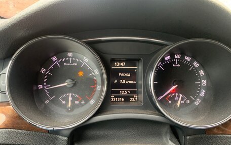 Skoda Superb III рестайлинг, 2009 год, 800 000 рублей, 14 фотография