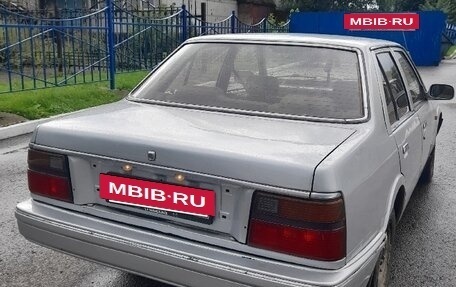 Mazda 626, 1985 год, 155 000 рублей, 7 фотография