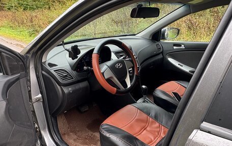 Hyundai Solaris II рестайлинг, 2014 год, 750 000 рублей, 8 фотография
