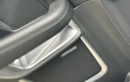 Jaguar E-Pace, 2020 год, 2 990 000 рублей, 33 фотография