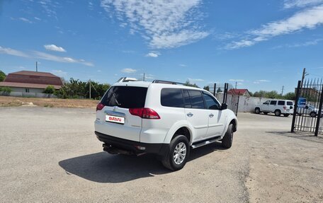 Mitsubishi Pajero Sport II рестайлинг, 2014 год, 2 250 000 рублей, 4 фотография