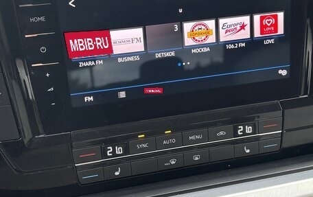 Volkswagen Touareg III, 2020 год, 4 900 000 рублей, 10 фотография