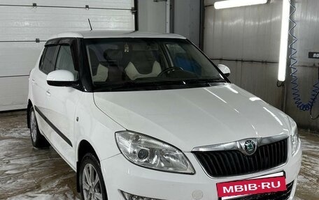 Skoda Fabia II, 2011 год, 590 000 рублей, 3 фотография