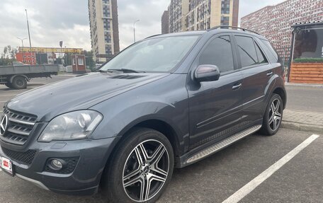 Mercedes-Benz M-Класс, 2010 год, 1 410 000 рублей, 3 фотография