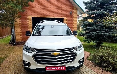 Chevrolet Traverse II, 2018 год, 3 200 000 рублей, 1 фотография