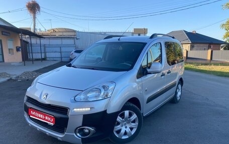 Peugeot Partner II рестайлинг 2, 2014 год, 1 000 000 рублей, 1 фотография