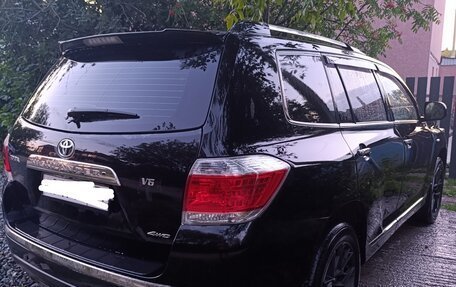 Toyota Highlander III, 2012 год, 2 250 000 рублей, 5 фотография