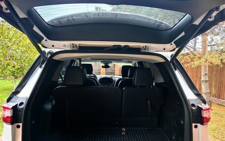 Chevrolet Traverse II, 2018 год, 3 200 000 рублей, 3 фотография