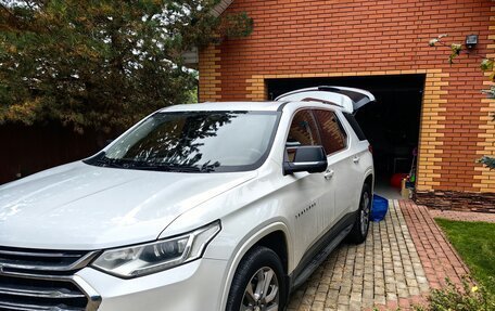 Chevrolet Traverse II, 2018 год, 3 200 000 рублей, 9 фотография