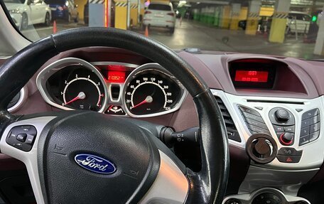 Ford Fiesta, 2011 год, 570 000 рублей, 11 фотография