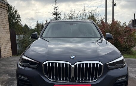 BMW X5, 2019 год, 6 890 000 рублей, 2 фотография
