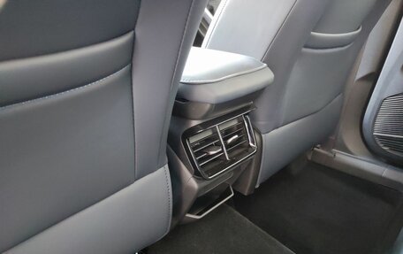 Geely Atlas, 2024 год, 4 017 190 рублей, 3 фотография