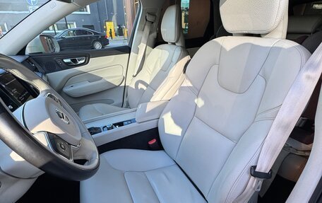 Volvo XC60 II, 2021 год, 3 900 000 рублей, 10 фотография