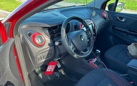 Renault Kaptur I рестайлинг, 2018 год, 1 200 000 рублей, 8 фотография