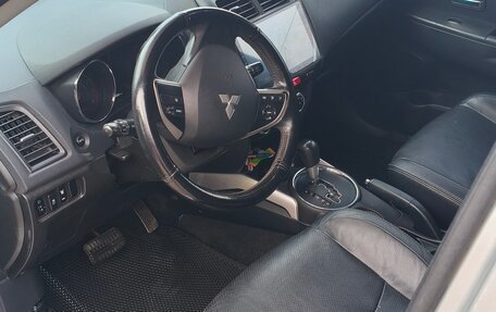 Mitsubishi ASX I рестайлинг, 2012 год, 1 250 000 рублей, 10 фотография