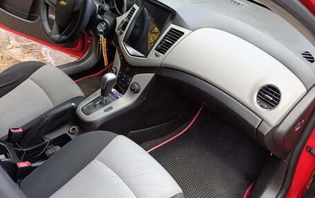 Chevrolet Cruze II, 2012 год, 700 000 рублей, 13 фотография