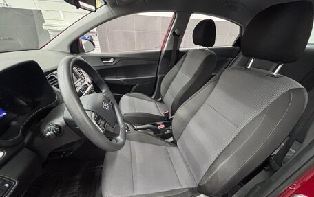 Hyundai Solaris II рестайлинг, 2021 год, 1 600 000 рублей, 11 фотография