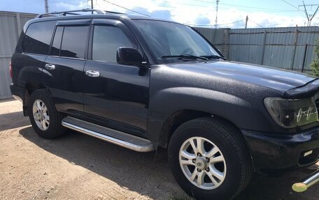 Toyota Land Cruiser 100 рестайлинг 2, 2000 год, 1 600 000 рублей, 2 фотография