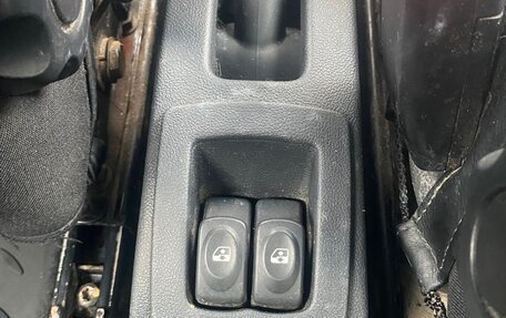 Renault Sandero I, 2013 год, 570 000 рублей, 15 фотография