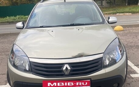 Renault Sandero I, 2013 год, 570 000 рублей, 3 фотография
