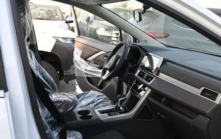 Mitsubishi Xpander, 2024 год, 1 950 000 рублей, 9 фотография
