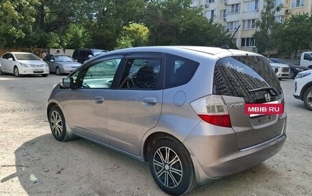 Honda Fit III, 2010 год, 1 050 000 рублей, 6 фотография