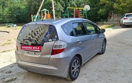 Honda Fit III, 2010 год, 1 050 000 рублей, 8 фотография