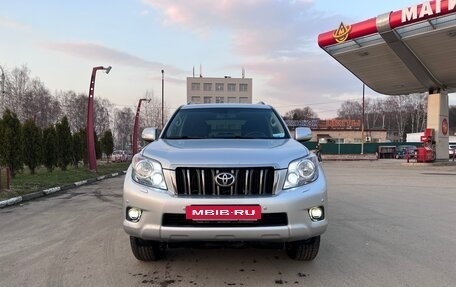 Toyota Land Cruiser Prado 150 рестайлинг 2, 2013 год, 2 700 000 рублей, 3 фотография