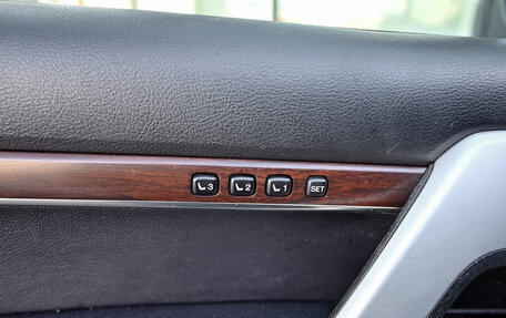 Toyota Land Cruiser 200, 2018 год, 7 450 000 рублей, 13 фотография