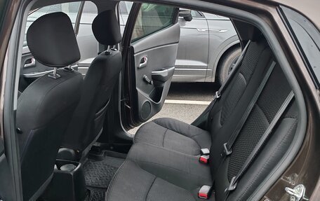 KIA Rio III рестайлинг, 2015 год, 949 999 рублей, 18 фотография