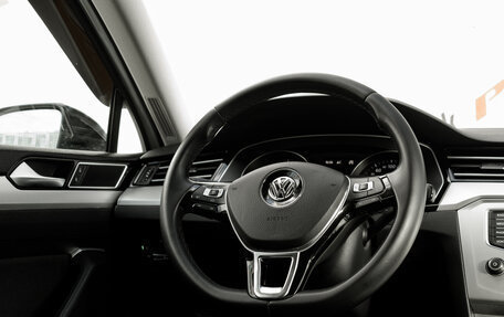 Volkswagen Passat B8 рестайлинг, 2016 год, 1 895 000 рублей, 15 фотография