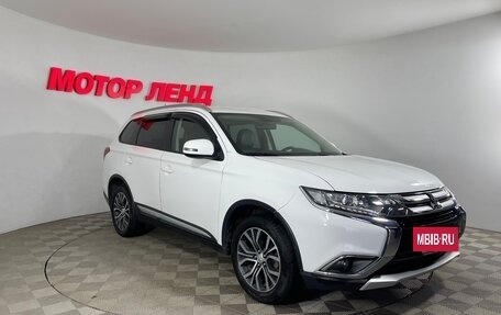 Mitsubishi Outlander III рестайлинг 3, 2016 год, 1 659 000 рублей, 3 фотография