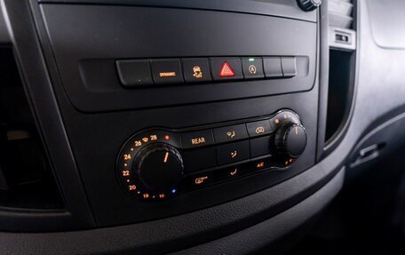 Mercedes-Benz Vito, 2021 год, 4 790 000 рублей, 17 фотография
