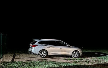 Ford Focus IV, 2019 год, 1 375 000 рублей, 4 фотография