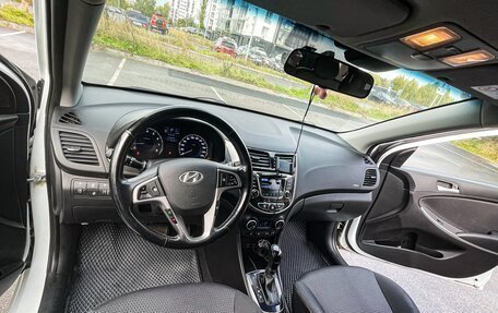 Hyundai Solaris II рестайлинг, 2015 год, 1 080 000 рублей, 6 фотография