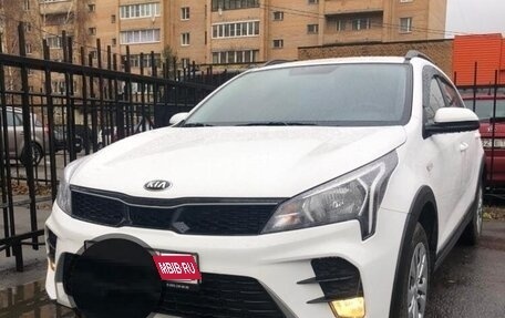 KIA Rio IV, 2021 год, 2 100 000 рублей, 1 фотография