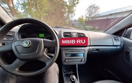 Skoda Fabia II, 2011 год, 530 000 рублей, 22 фотография