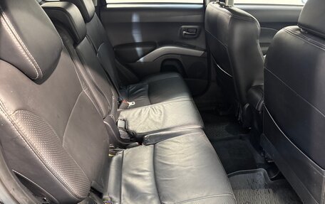 Mitsubishi Outlander III рестайлинг 3, 2008 год, 1 199 800 рублей, 4 фотография