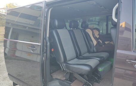 Volkswagen Caravelle T5, 2013 год, 2 300 000 рублей, 13 фотография
