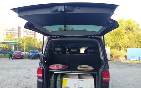 Volkswagen Caravelle T5, 2013 год, 2 300 000 рублей, 11 фотография