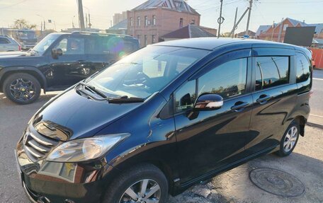 Honda Freed I, 2010 год, 950 000 рублей, 15 фотография