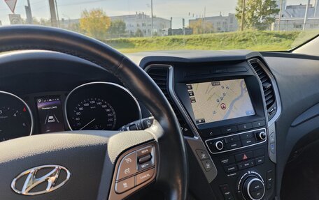 Hyundai Santa Fe III рестайлинг, 2016 год, 2 950 000 рублей, 23 фотография