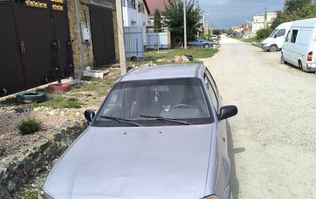 Daewoo Nexia I рестайлинг, 2003 год, 200 000 рублей, 2 фотография