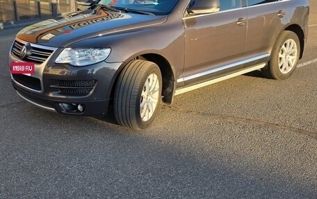 Volkswagen Touareg III, 2008 год, 1 108 000 рублей, 32 фотография