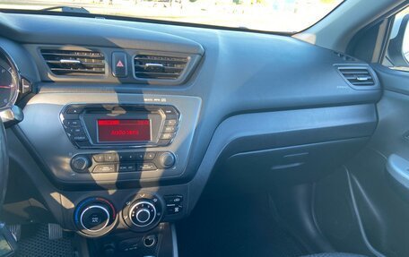 KIA Rio III рестайлинг, 2014 год, 850 000 рублей, 13 фотография