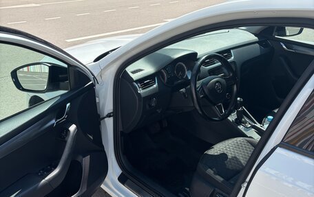 Skoda Octavia, 2018 год, 1 650 000 рублей, 17 фотография