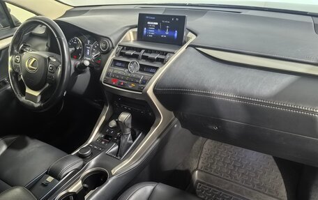 Lexus NX I, 2015 год, 2 380 000 рублей, 17 фотография