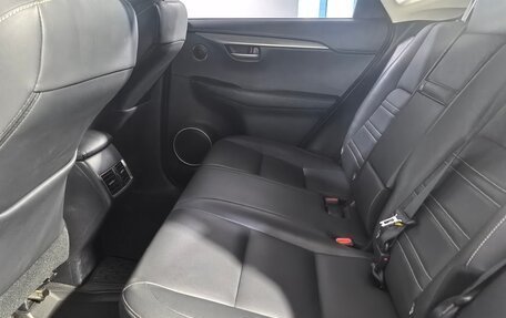 Lexus NX I, 2015 год, 2 380 000 рублей, 14 фотография