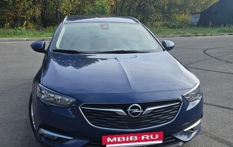 Opel Insignia II рестайлинг, 2018 год, 1 699 000 рублей, 4 фотография